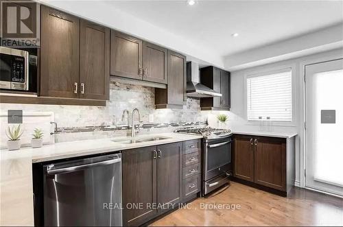 48 - 22 Spring Creek Drive, Hamilton, ON - Indoor Photo Showing Kitchen With Double Sink With Upgraded Kitchen