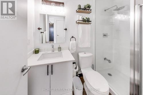 1206 - 225 Sackville Street, Toronto, ON - Indoor Photo Showing Bathroom