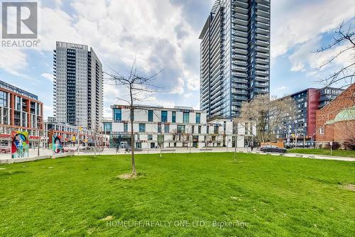 1206 - 225 Sackville Street, Toronto, ON - Outdoor With Facade