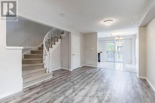 1780 Lampman Avenue, Burlington, ON - Indoor Photo Showing Other Room