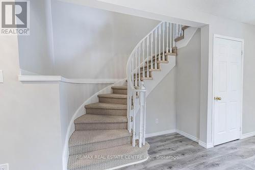 1780 Lampman Avenue, Burlington, ON - Indoor Photo Showing Other Room