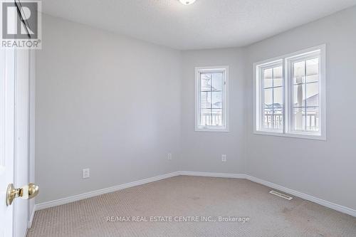 1780 Lampman Avenue, Burlington, ON - Indoor Photo Showing Other Room