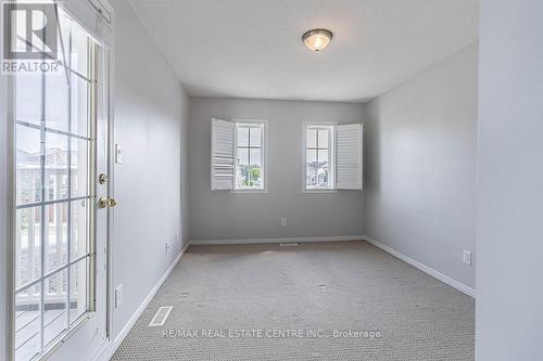 1780 Lampman Avenue, Burlington, ON - Indoor Photo Showing Other Room