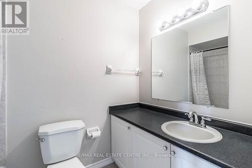 1780 Lampman Avenue, Burlington, ON - Indoor Photo Showing Bathroom