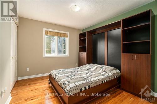 24 Campbell Court, Russell, ON - Indoor Photo Showing Bedroom