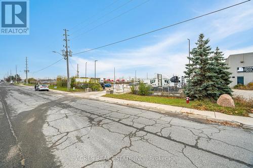 1185 Cardiff Boulevard, Mississauga, ON 