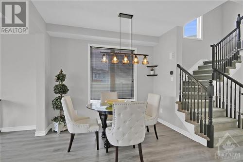 133 Pictou Crescent, Kanata, ON - Indoor Photo Showing Dining Room