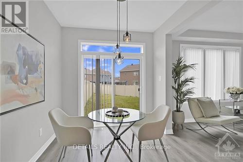 133 Pictou Crescent, Ottawa, ON - Indoor Photo Showing Dining Room