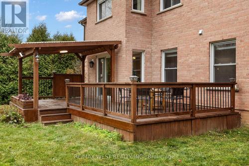 5 Harrowsmith Place, Richmond Hill, ON - Outdoor With Deck Patio Veranda With Exterior