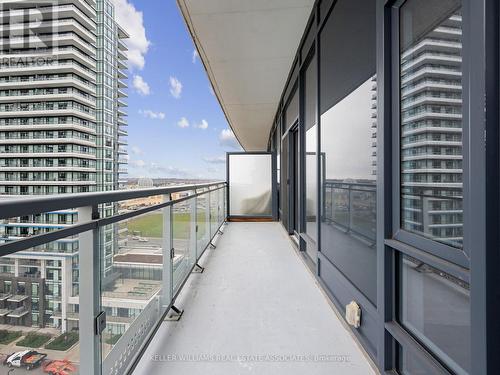 921 - 2520 Eglinton Avenue W, Mississauga, ON - Outdoor With Balcony With Exterior