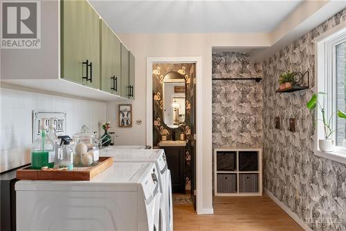 1316 Grand Chene Court, Ottawa, ON - Indoor Photo Showing Laundry Room