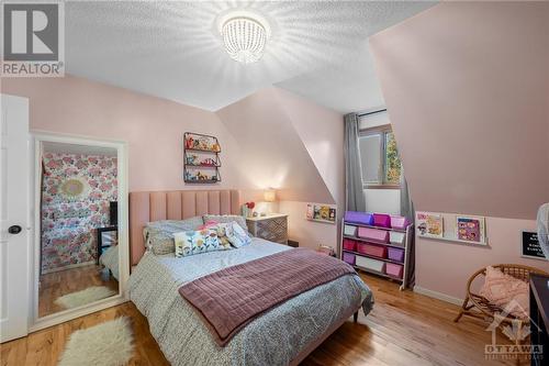 1316 Grand Chene Court, Ottawa, ON - Indoor Photo Showing Bedroom