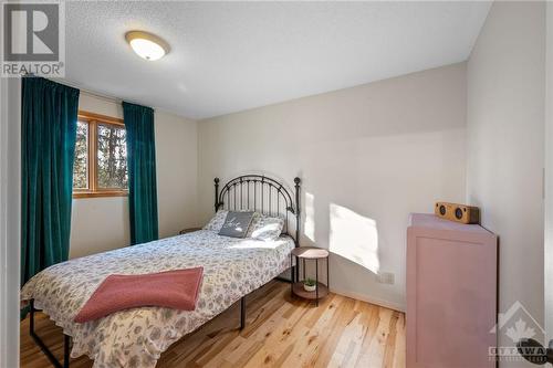 1316 Grand Chene Court, Ottawa, ON - Indoor Photo Showing Bedroom