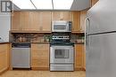 213 - 1200 Don Mills Road, Toronto (Banbury-Don Mills), ON  - Indoor Photo Showing Kitchen 