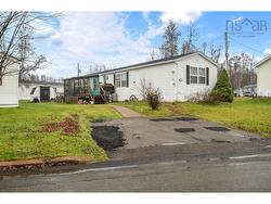 22 Fernwood Drive  Amherst, NS B4H 2A9