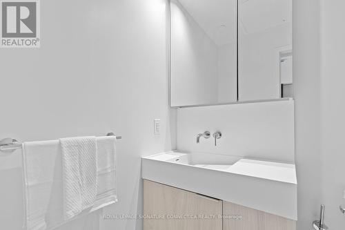 1411 - 20 Richardson Street, Toronto, ON - Indoor