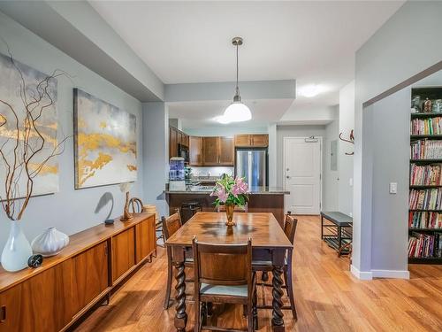 111-297 Hirst Ave West, Parksville, BC - Indoor Photo Showing Dining Room