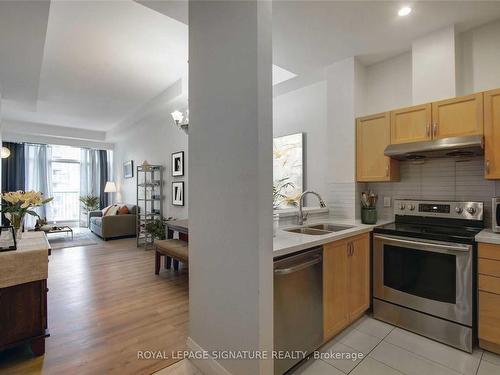 803-8 Wellesley St, Toronto, ON - Indoor Photo Showing Kitchen With Stainless Steel Kitchen With Double Sink