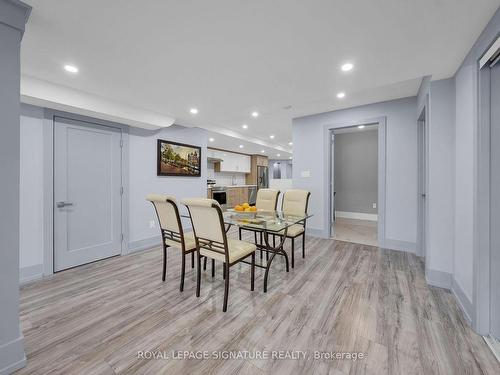 Lower-95 Glensteeple Tr, Aurora, ON - Indoor Photo Showing Dining Room