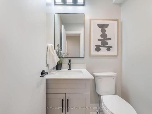 3992 Bishopstoke Lane, Mississauga, ON - Indoor Photo Showing Bathroom