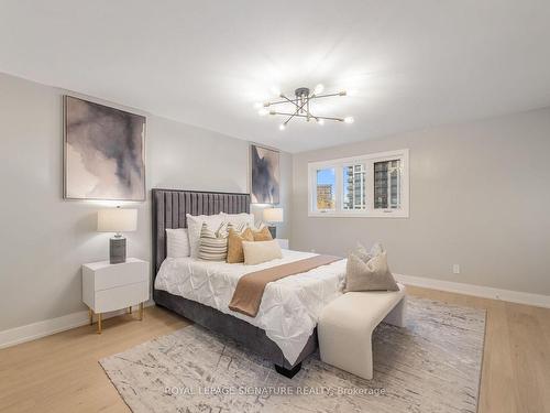 3992 Bishopstoke Lane, Mississauga, ON - Indoor Photo Showing Bedroom