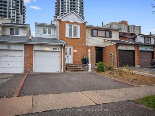 3992 Bishopstoke Lane, Mississauga, ON - Outdoor With Facade