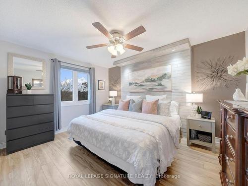 48 Sackville St, Caledon, ON - Indoor Photo Showing Bedroom