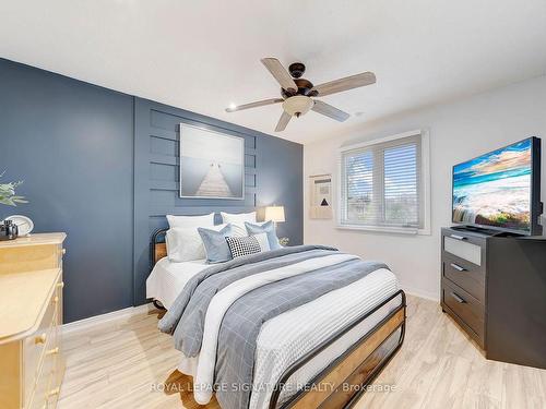 48 Sackville St, Caledon, ON - Indoor Photo Showing Bedroom