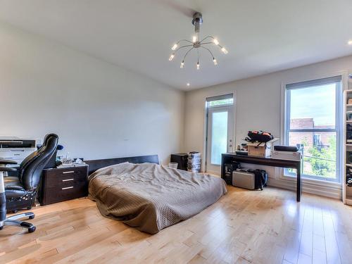 Master bedroom - 2235 Av. Girouard, Montréal (Côte-Des-Neiges/Notre-Dame-De-Grâce), QC - Indoor Photo Showing Bedroom