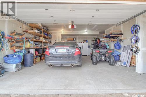 38 O'Malley Road, Vanscoy Rm No. 345, SK - Indoor Photo Showing Garage