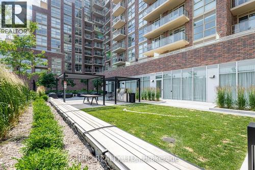 414 - 1787 St. Clair Avenue W, Toronto, ON - Outdoor