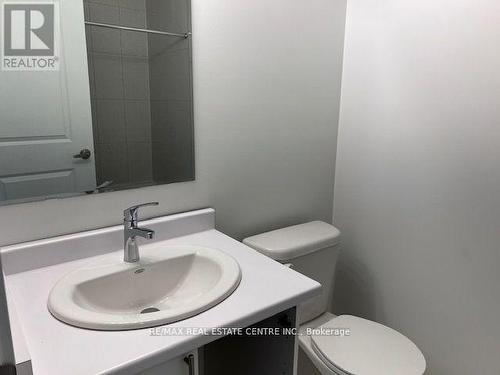 32 - 55 Selfridge Way, Whitby, ON - Indoor Photo Showing Bathroom