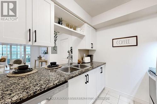 515 - 60 Town Centre Court, Toronto, ON - Indoor Photo Showing Kitchen With Double Sink