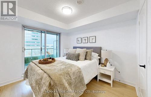 515 - 60 Town Centre Court, Toronto, ON - Indoor Photo Showing Bedroom