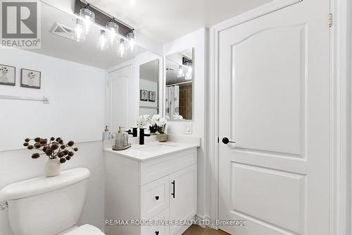 515 - 60 Town Centre Court, Toronto, ON - Indoor Photo Showing Bathroom