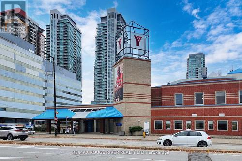 515 - 60 Town Centre Court, Toronto, ON - Outdoor With Facade