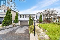 3315 DWIGGIN AVENUE  Mississauga, ON L4T 3J3