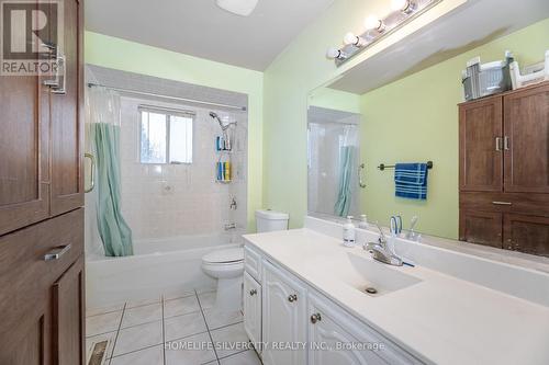 3315 Dwiggin Avenue, Mississauga, ON - Indoor Photo Showing Bathroom