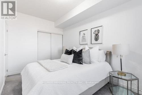 301 - 277 Gatwick Drive, Oakville, ON - Indoor Photo Showing Bedroom