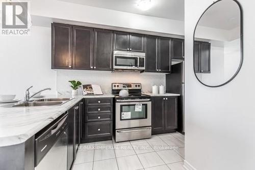 301 - 277 Gatwick Drive, Oakville, ON - Indoor Photo Showing Kitchen With Stainless Steel Kitchen With Double Sink