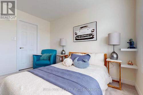 1912 Donald Cousens Parkway, Markham, ON - Indoor Photo Showing Bedroom