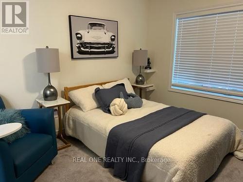 1912 Donald Cousens Parkway, Markham, ON - Indoor Photo Showing Bedroom