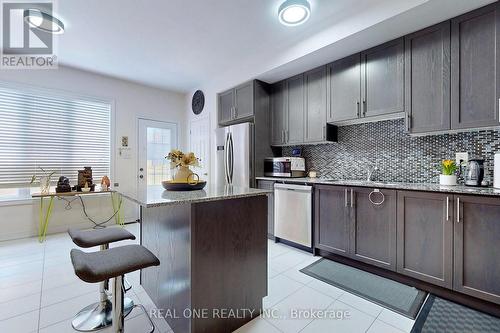 1912 Donald Cousens Parkway, Markham, ON - Indoor Photo Showing Kitchen