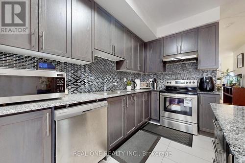 1912 Donald Cousens Parkway, Markham, ON - Indoor Photo Showing Kitchen With Upgraded Kitchen