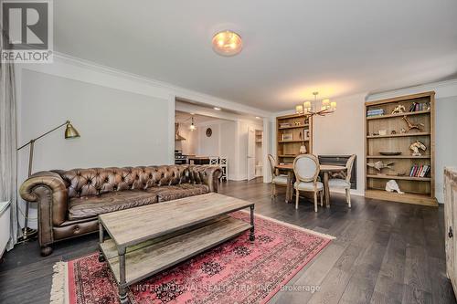 76 Thirty Fifth Street, Toronto, ON - Indoor Photo Showing Living Room