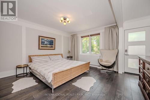 76 Thirty Fifth Street, Toronto, ON - Indoor Photo Showing Bedroom