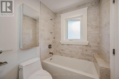 76 Thirty Fifth Street, Toronto, ON - Indoor Photo Showing Bathroom