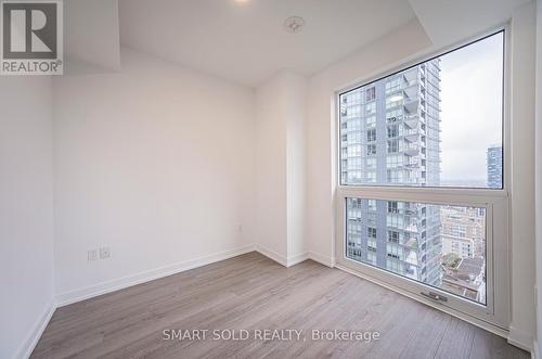 1809 - 39 Roehampton Avenue, Toronto, ON - Indoor Photo Showing Other Room