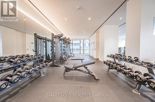 1809 - 39 Roehampton Avenue, Toronto, ON - Indoor Photo Showing Gym Room