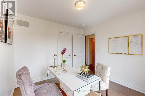 1365 Gull Crossing, Pickering, ON - Indoor Photo Showing Dining Room